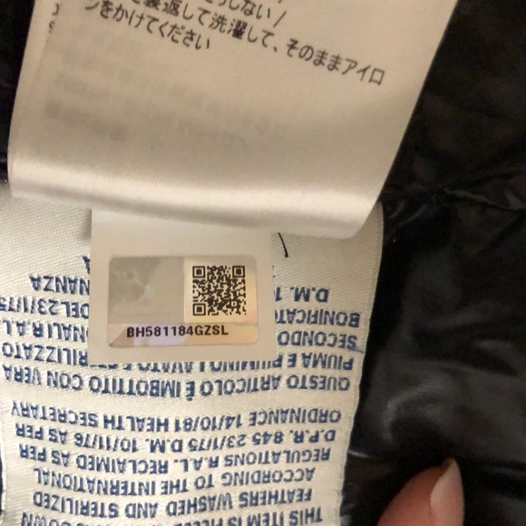 Moncler Jacket kids - Picture 6 of 8